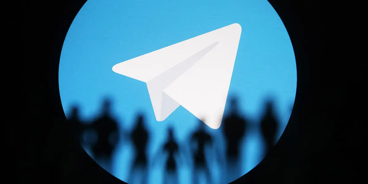Mass messaging on WhatsApp